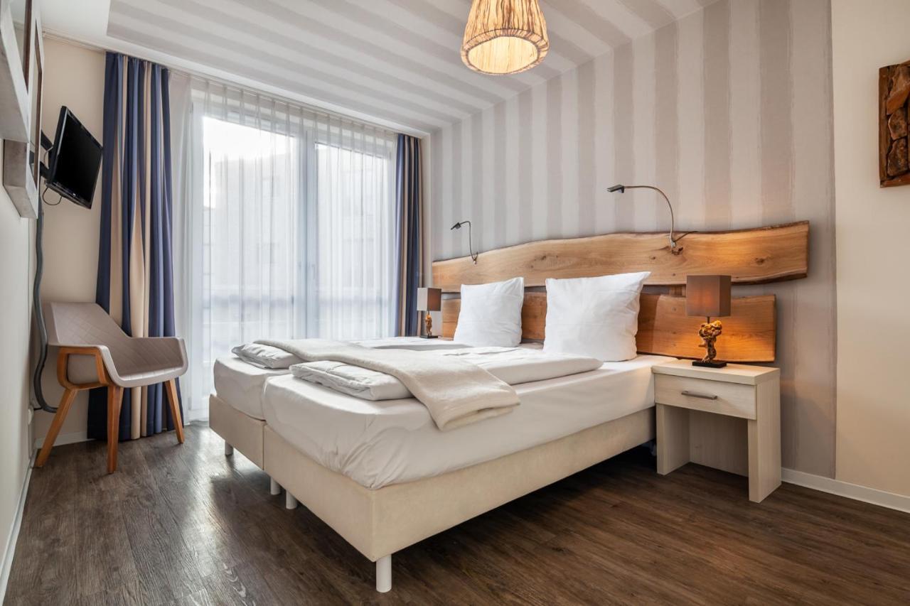 Apartmenthaus Hafenspitze Ap 5 - "Am Yachthafen 5" - Blickrichtung Offenes Meerstrandpromenade Eckernförde Extérieur photo